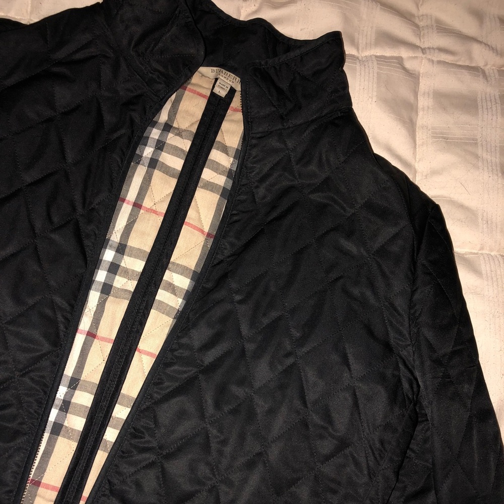 Burberry thin quilted jacket